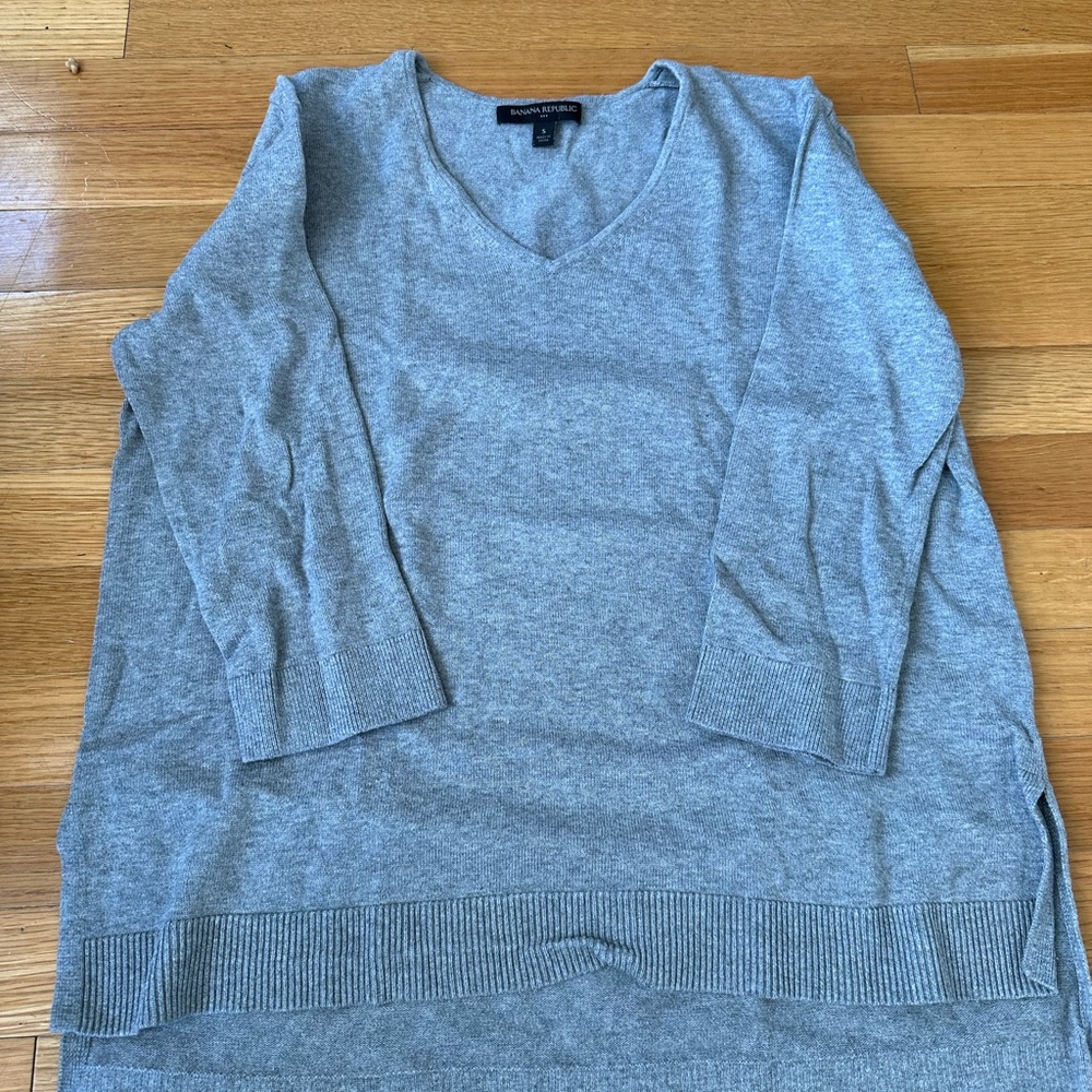 Banana republic size S sweater